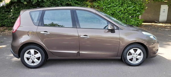 Used Renault Scenic 2011 for sale - 75169261: Photo 14