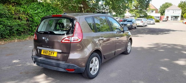 Used Renault Scenic 2011 for sale - 75169261: Photo 4