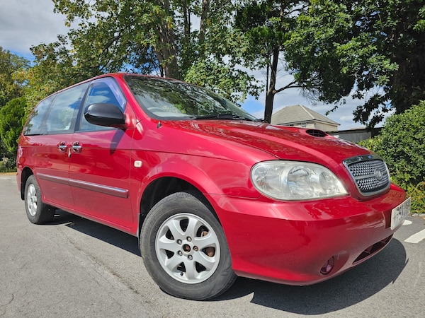 Used Kia Sedona 2004 for sale - 75652704: Photo 1