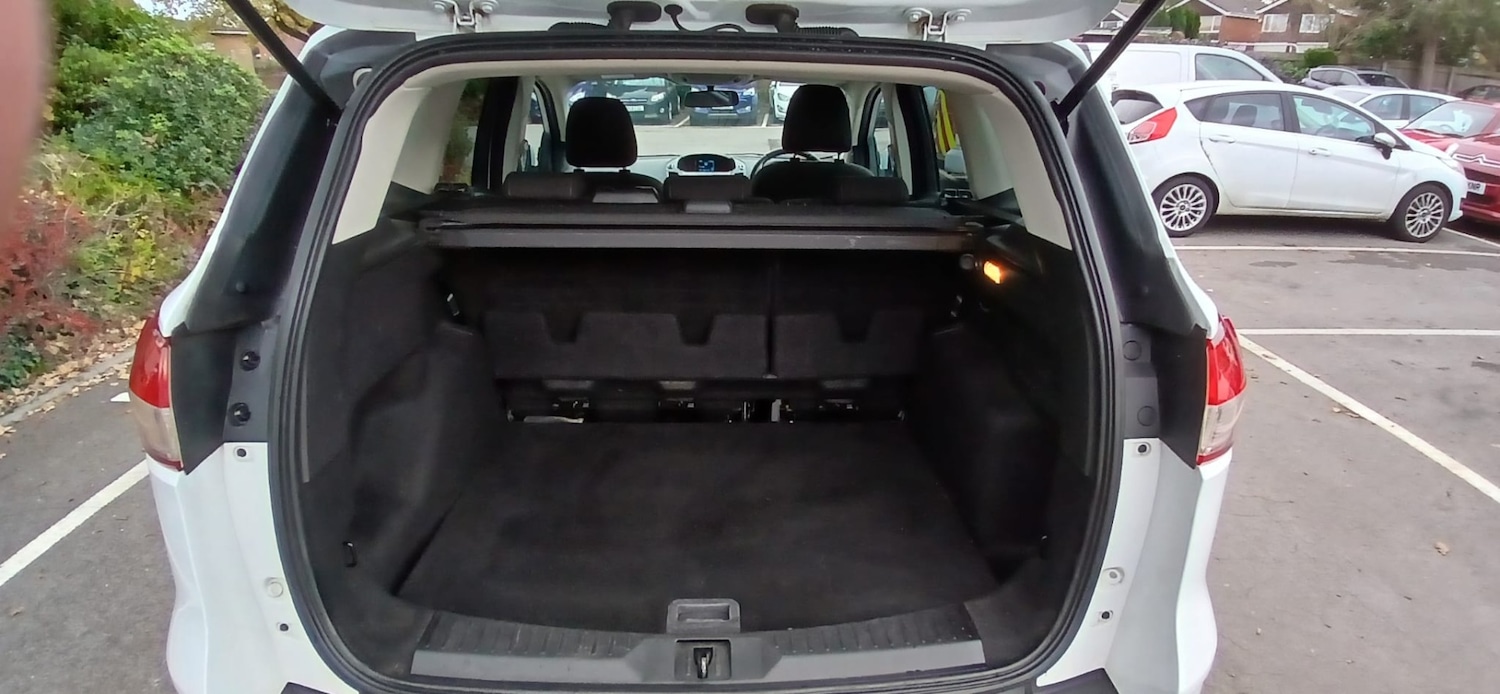 Used Ford Kuga 2015 for sale - 76718724: Photo 18