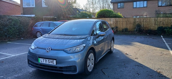 Used Volkswagen ID.3 2021 for sale - 73312736: Photo 2