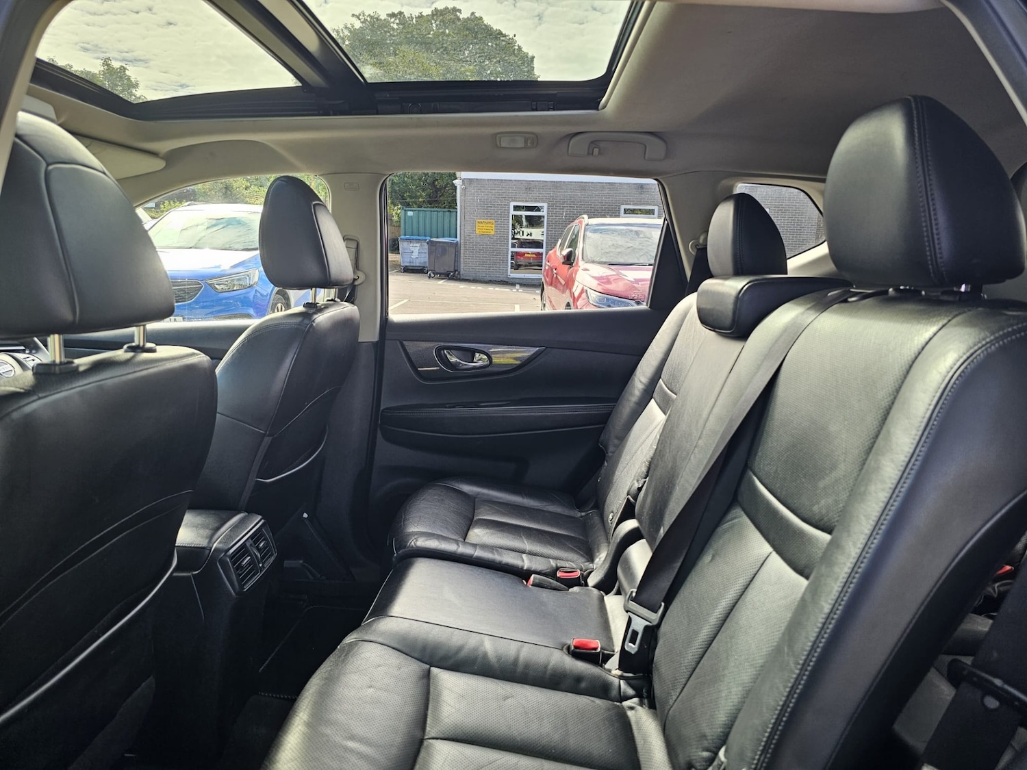 Used Nissan X-Trail 2016 for sale - 76544399: Photo 4