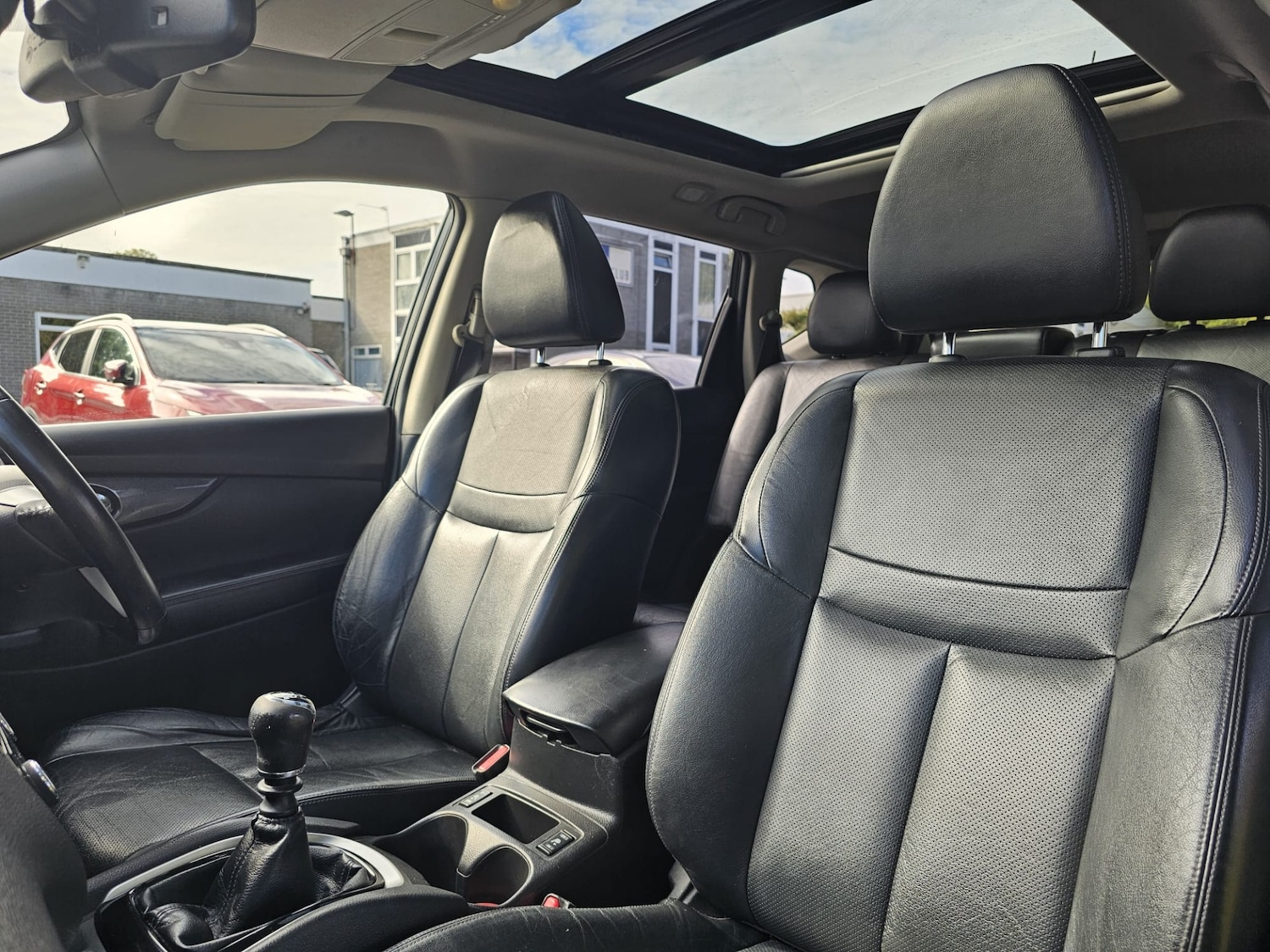 Used Nissan X-Trail 2016 for sale - 76544399: Photo 8