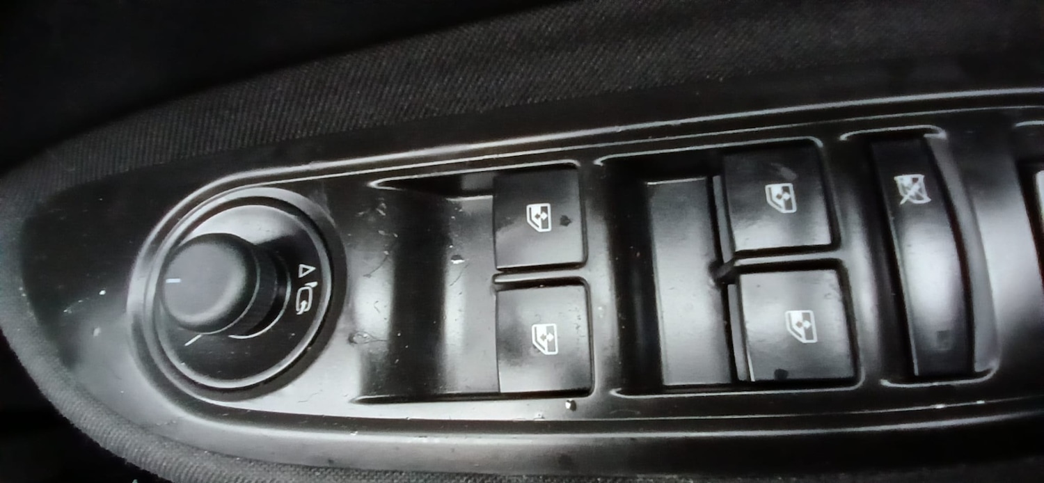 Used Vauxhall Mokka 2016 for sale - 76544387: Photo 6