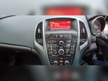 Used Vauxhall Astra GTC 2012 for sale - 77475574: Photo