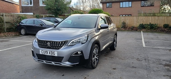 Used Peugeot 3008 2019 for sale - 74192389: Photo 3