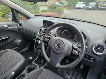 Used Vauxhall Corsa 2014 for sale - 76947245: Photo