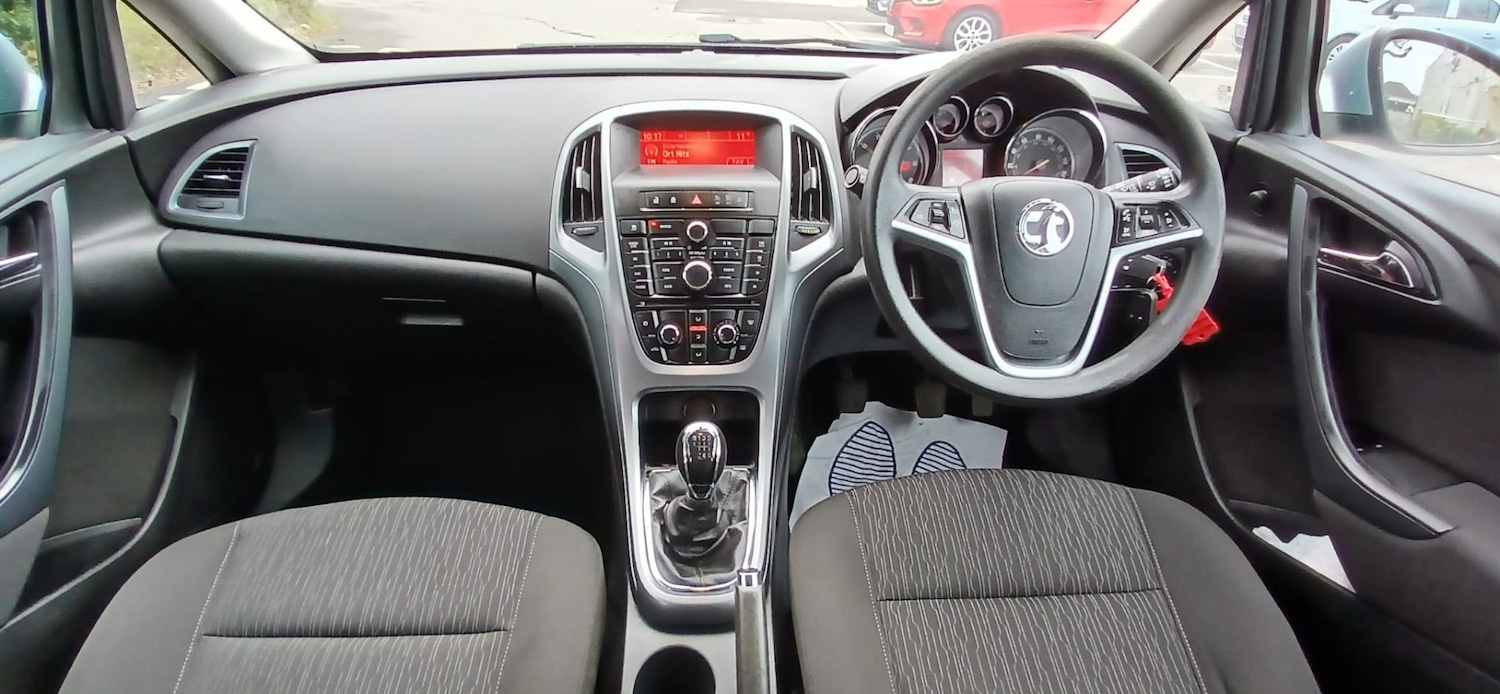 Used Vauxhall Astra 2014 for sale - 77916457: Photo 13