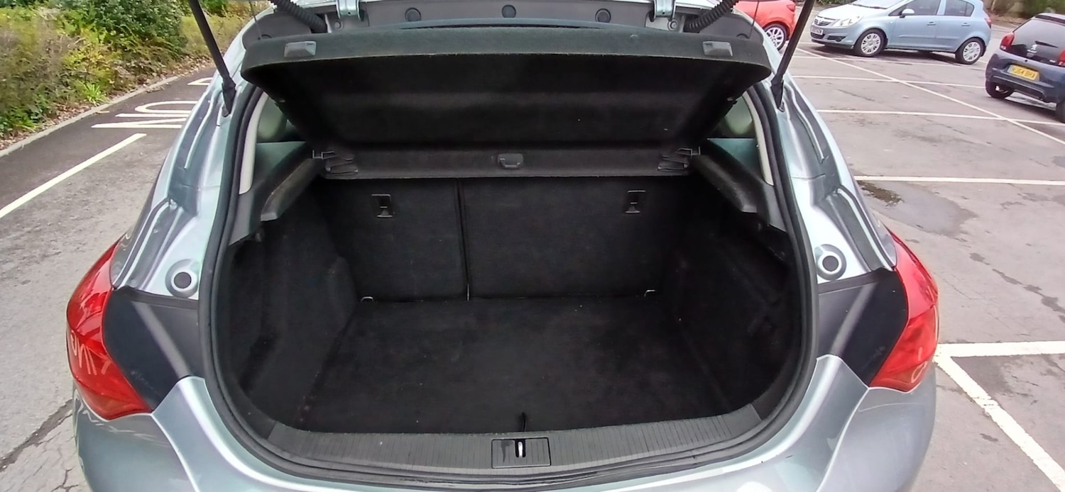 Used Vauxhall Astra 2014 for sale - 77916457: Photo 15