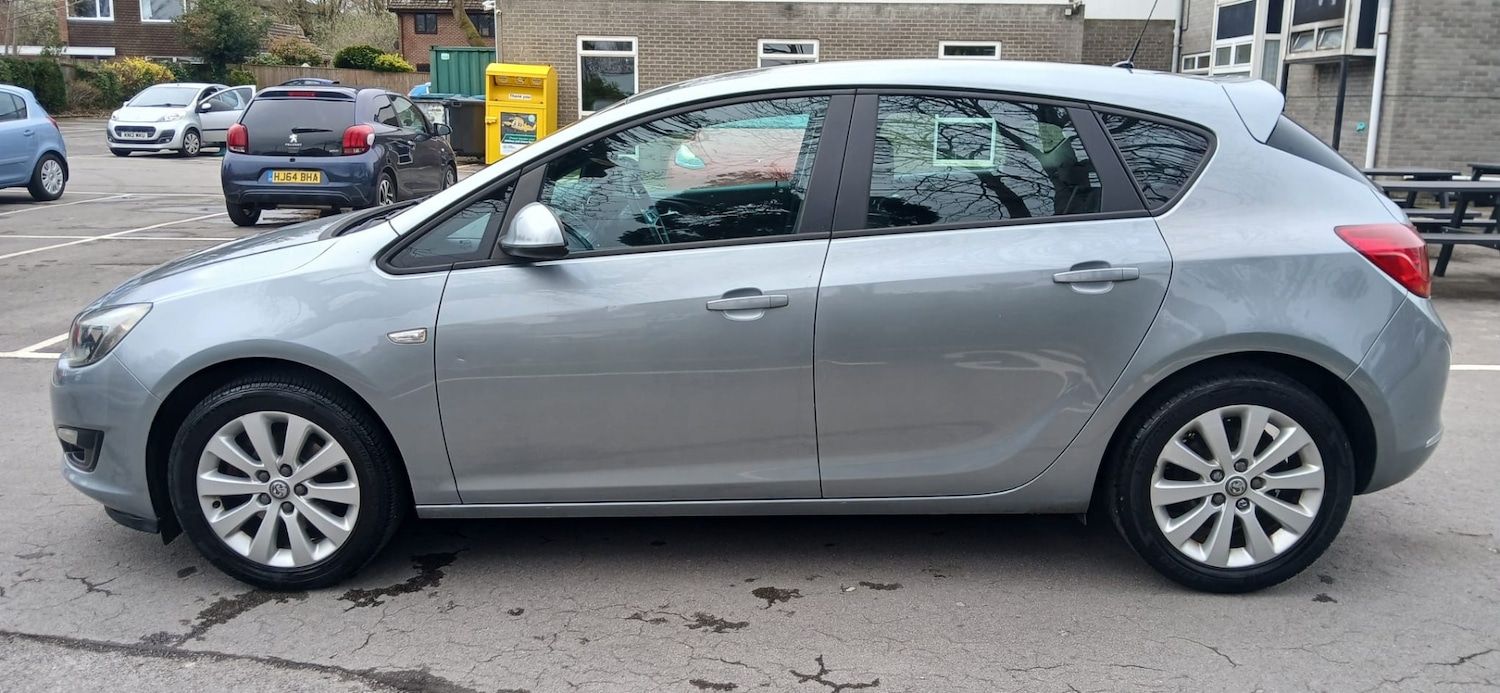 Used Vauxhall Astra 2014 for sale - 77916457: Photo 4