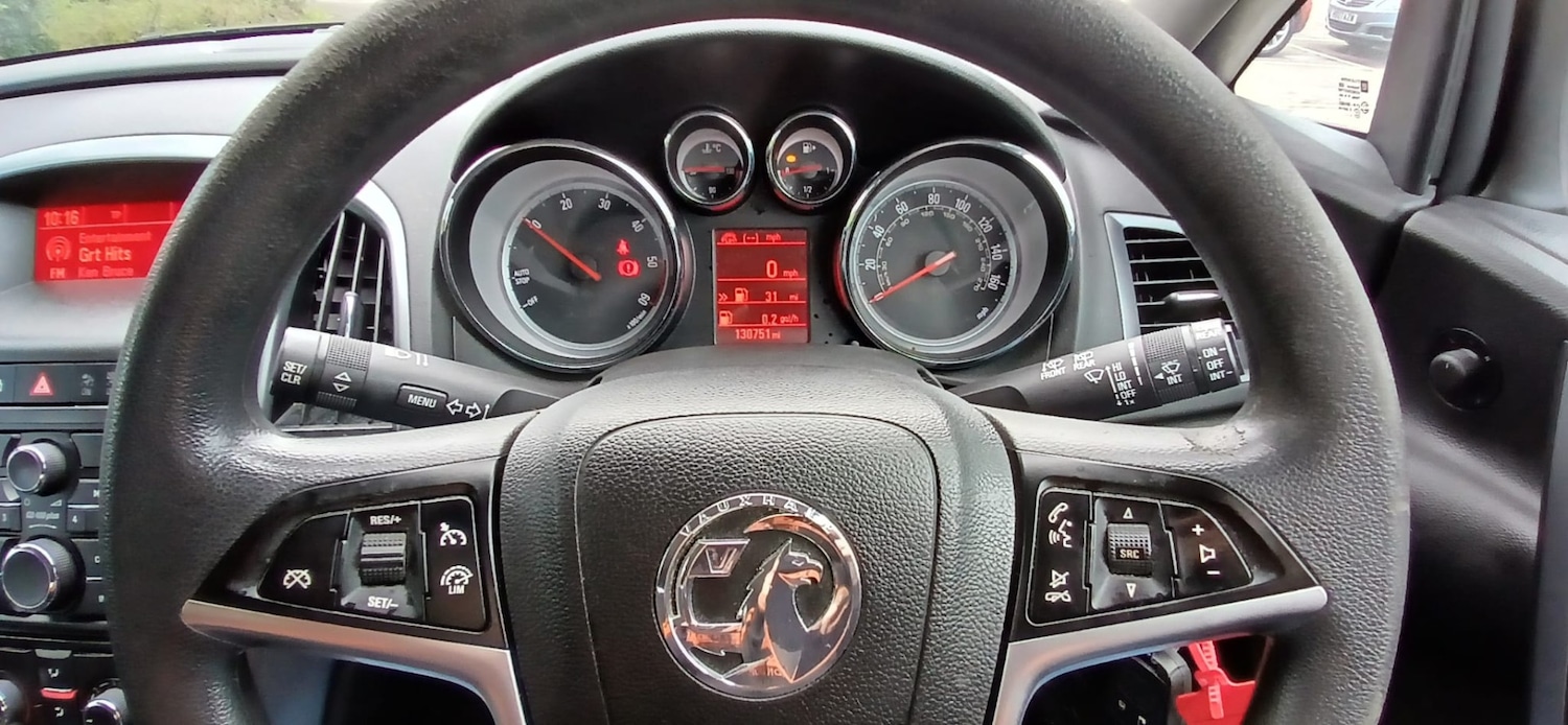 Used Vauxhall Astra 2014 for sale - 77916457: Photo 9