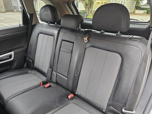 Used Vauxhall Antara 2012 for sale - 76302200: Photo 15