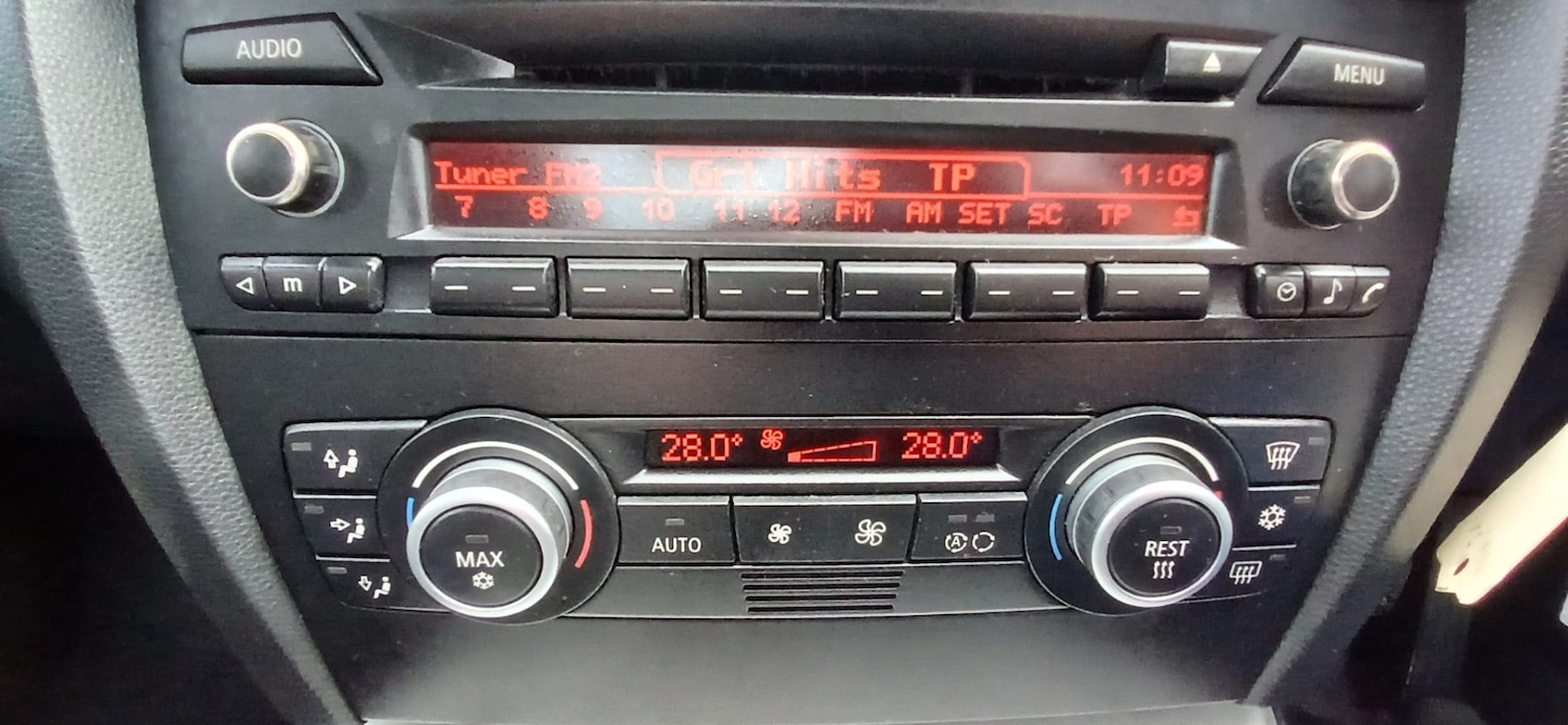 Used BMW 3 Series 2009 for sale - 77114281: Photo 18