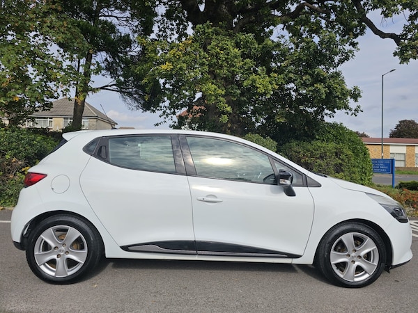 Used Renault Clio 2014 for sale - 76131236: Photo 14