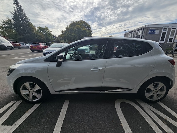 Used Renault Clio 2014 for sale - 76131236: Photo 15