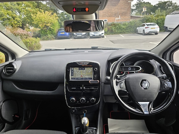 Used Renault Clio 2014 for sale - 76131236: Photo 16