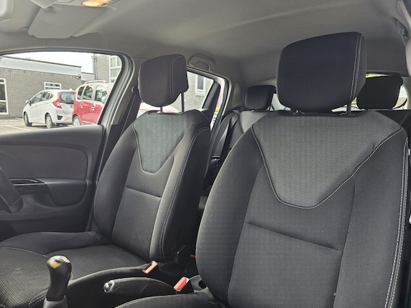 Used Renault Clio 2014 for sale - 76131236: Photo 3