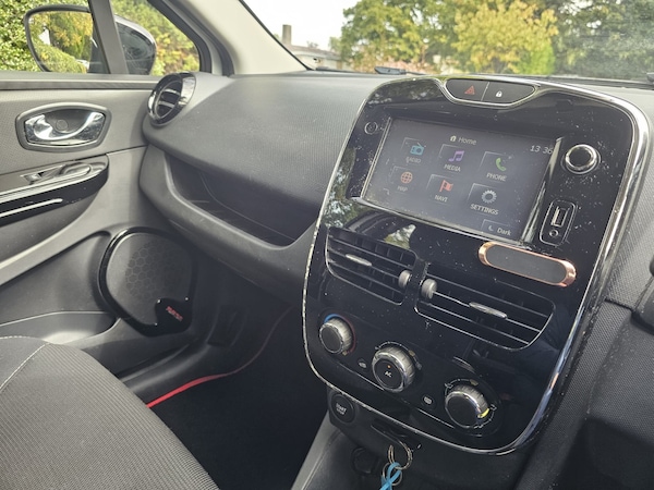 Used Renault Clio 2014 for sale - 76131236: Photo 5