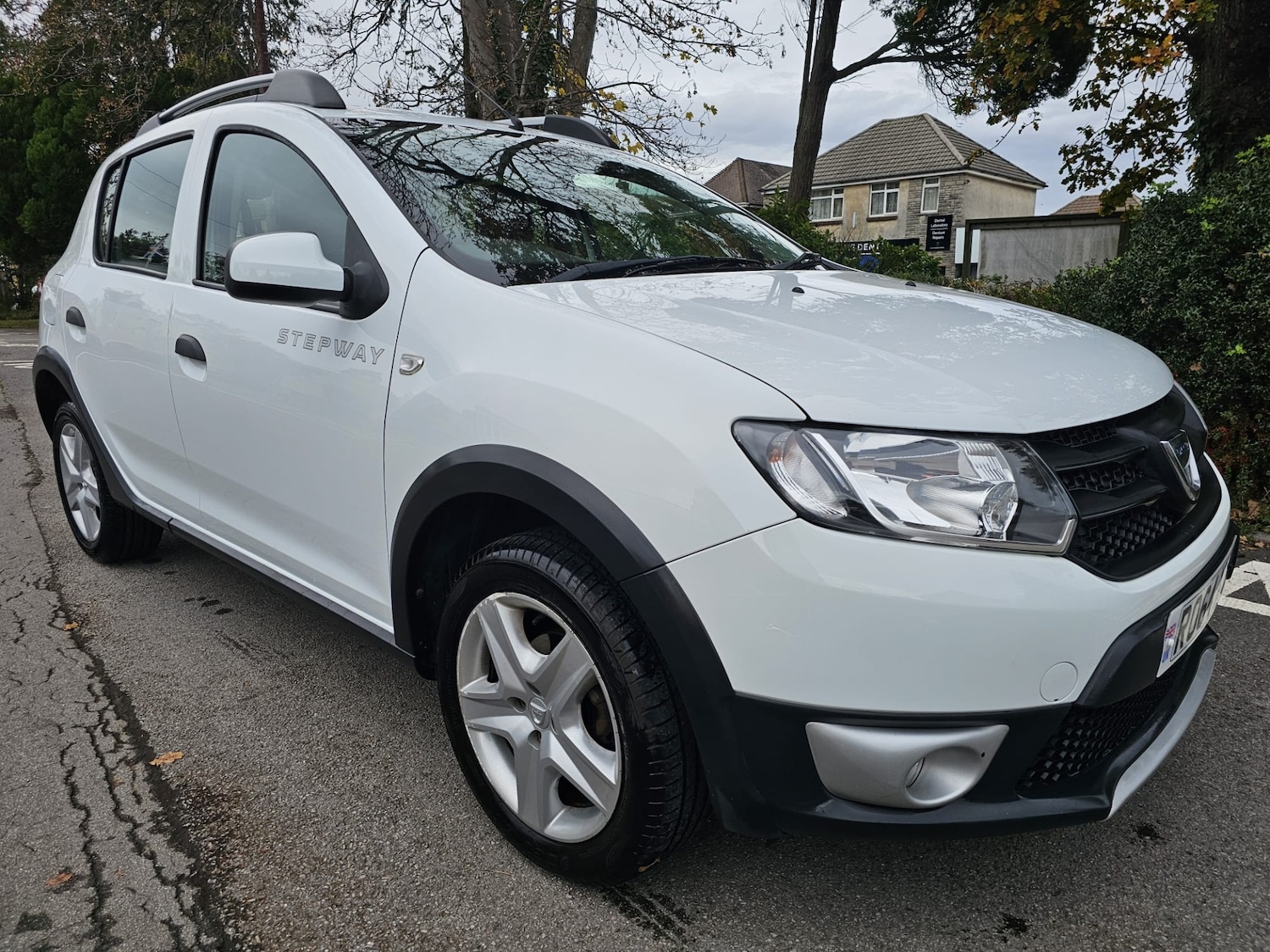 Used Dacia Sandero Stepway 2014 for sale - 76588396: Photo 3