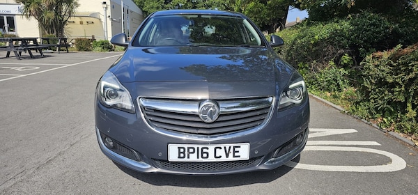 Used Vauxhall Insignia 2016 for sale - 75355674: Photo 2