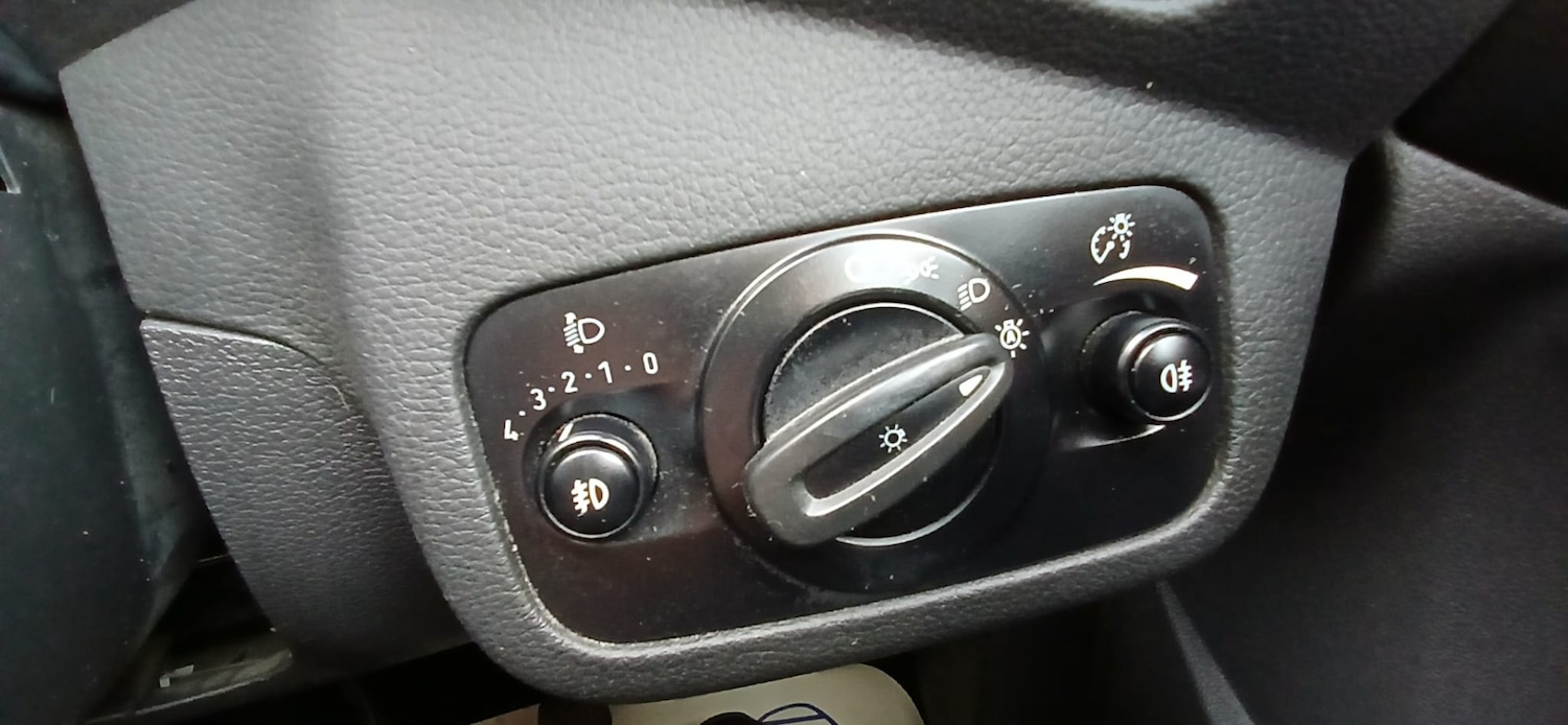 Used Ford Kuga 2015 for sale - 77271942: Photo 11