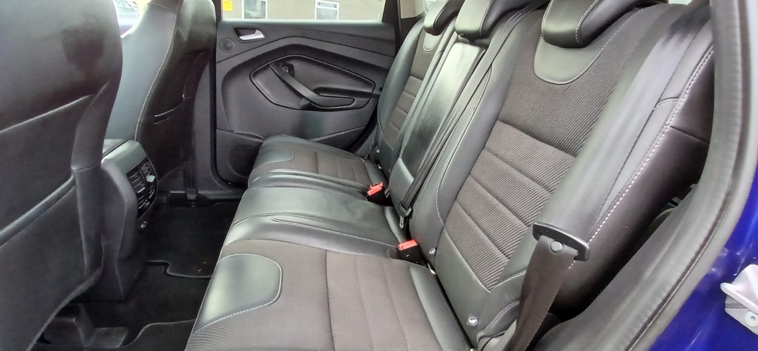 Used Ford Kuga 2015 for sale - 77271942: Photo 15