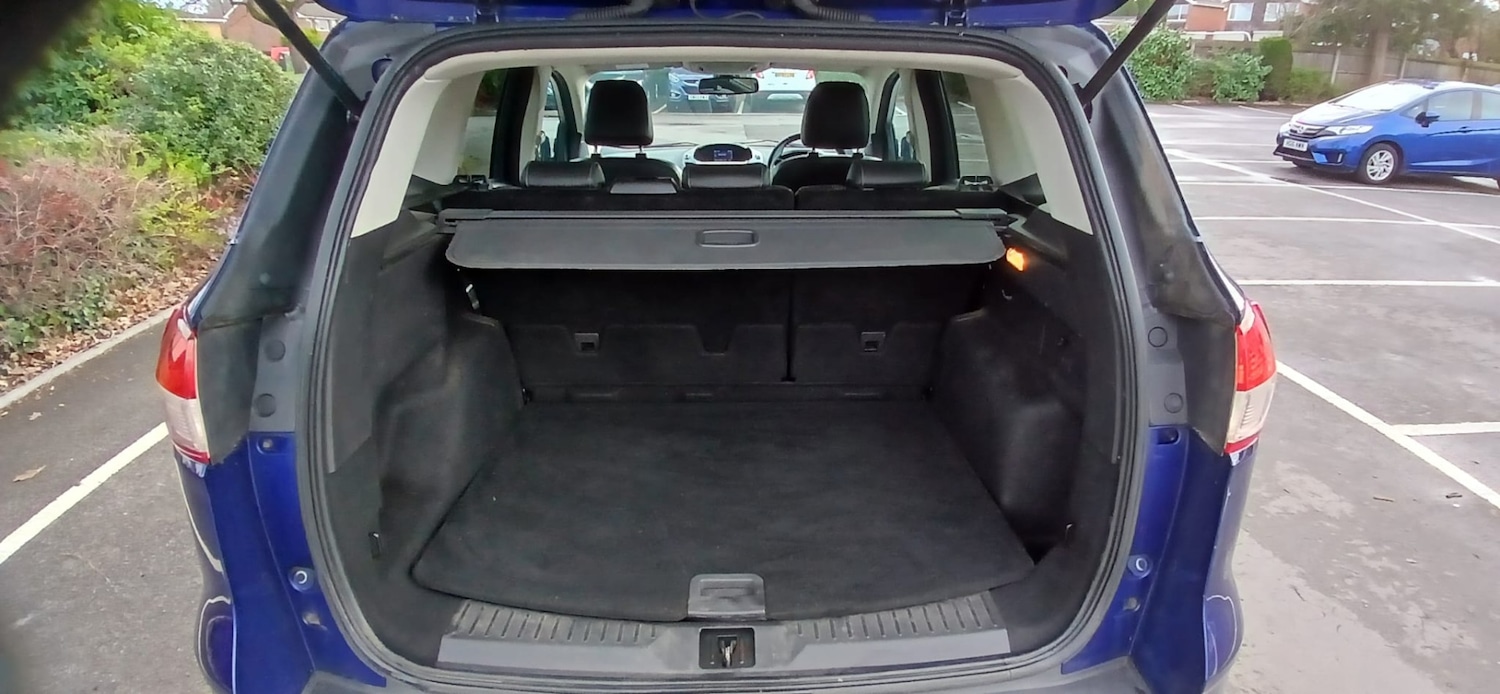 Used Ford Kuga 2015 for sale - 77271942: Photo 16