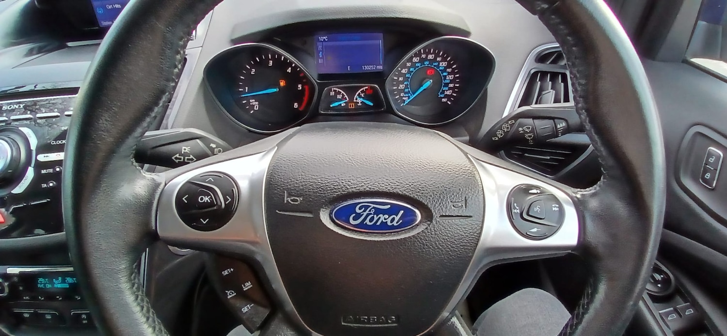 Used Ford Kuga 2015 for sale - 77271942: Photo 19