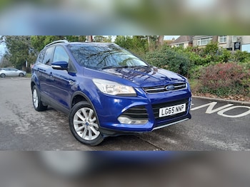Used Ford Kuga 2015 for sale - 77271942: Photo