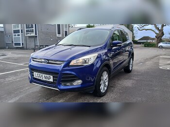 Used Ford Kuga 2015 for sale - 77271942: Photo