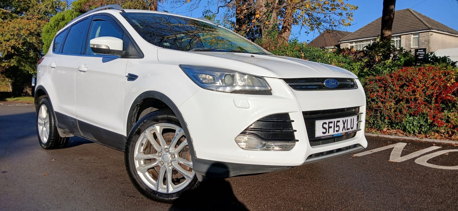 Used Ford Kuga 2015 for sale - 76517910: Photo 1