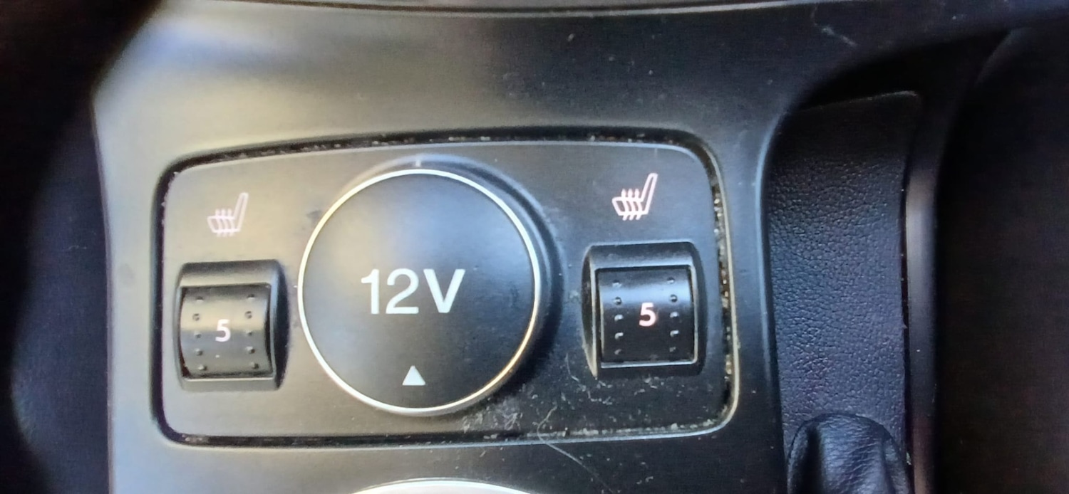 Used Ford Kuga 2015 for sale - 76517910: Photo 13