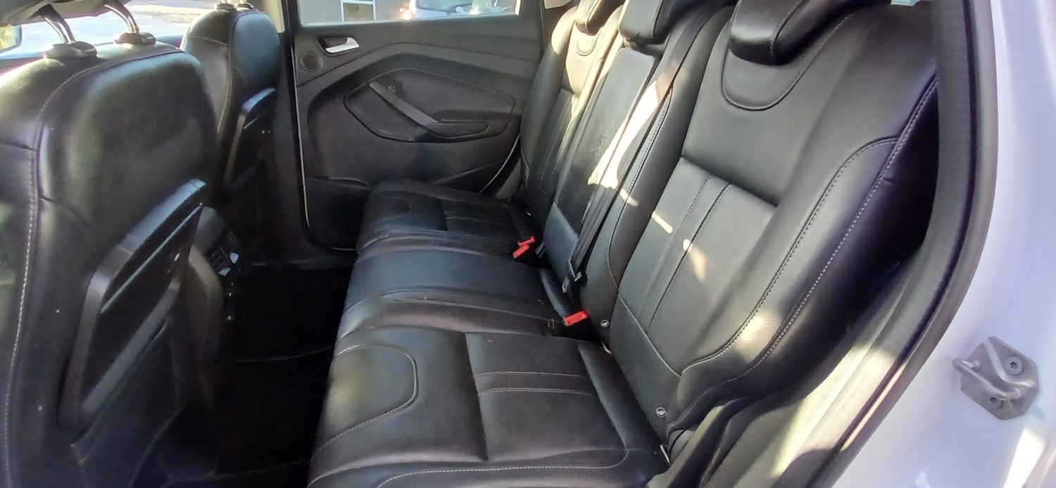 Used Ford Kuga 2015 for sale - 76517910: Photo 17