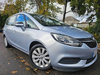 2017 (17) - 1.4T Design 5dr