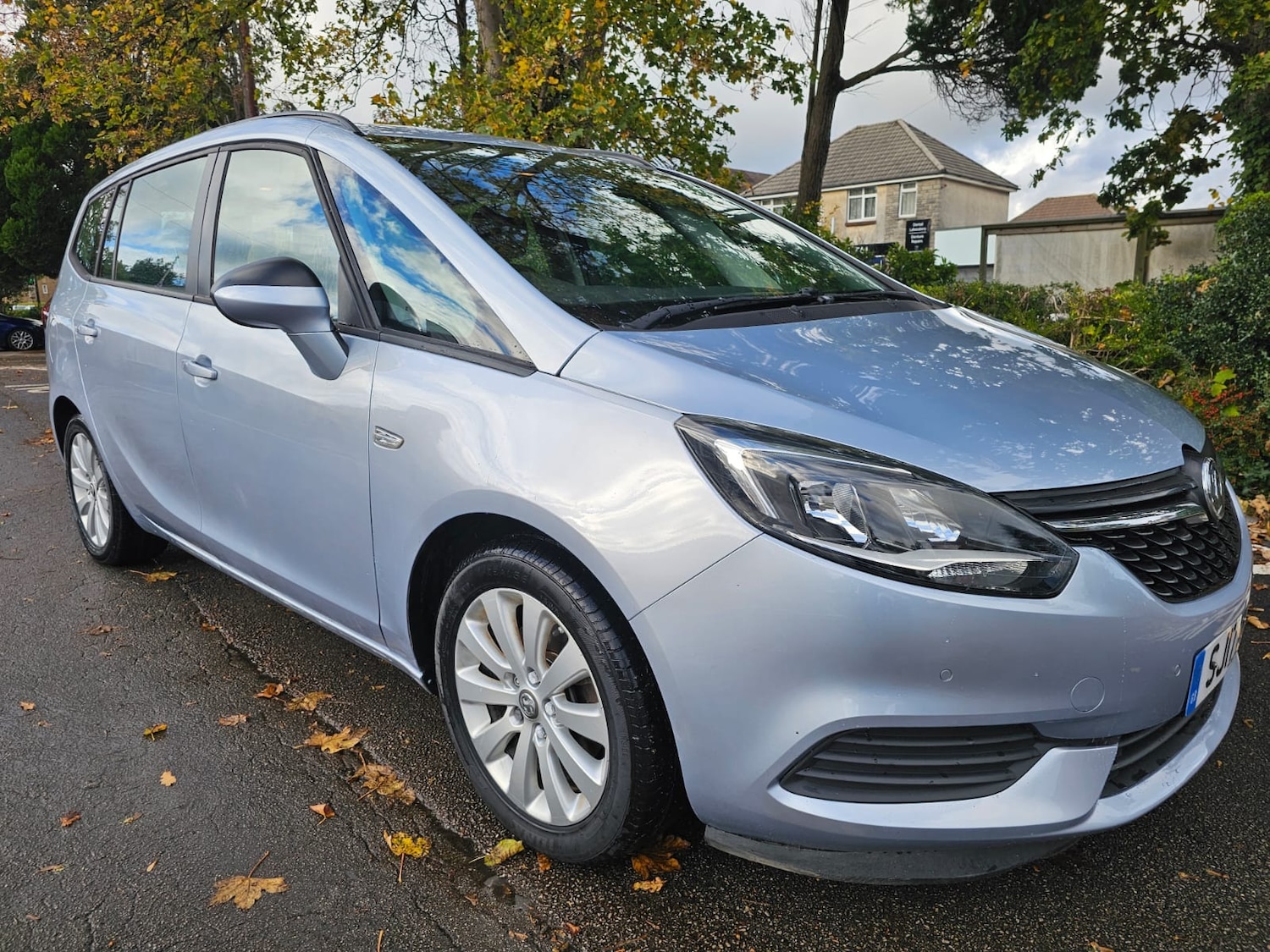 Used Vauxhall Zafira 2017 for sale - 76366338: Photo 2