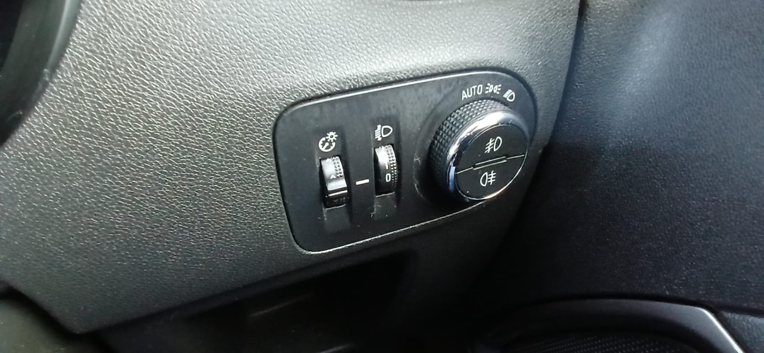 Used Vauxhall Crossland X 2018 for sale - 77147963: Photo 19