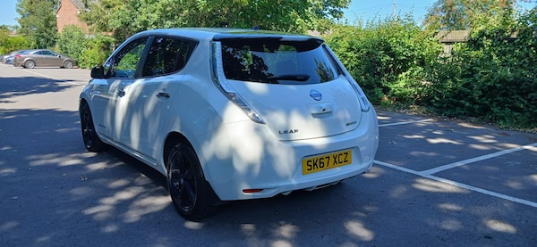 Used Nissan Leaf 2017 for sale - 75179960: Photo 5