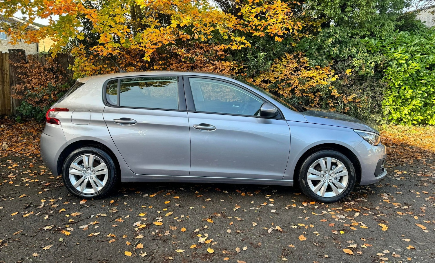 Used Peugeot 308 2018 for sale - 77165109: Photo 8