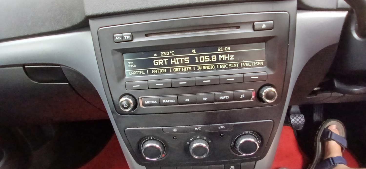 Used Skoda Yeti 2014 for sale - 76436667: Photo 13