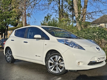 Used Nissan Leaf 2017 for sale - 76946976: Photo