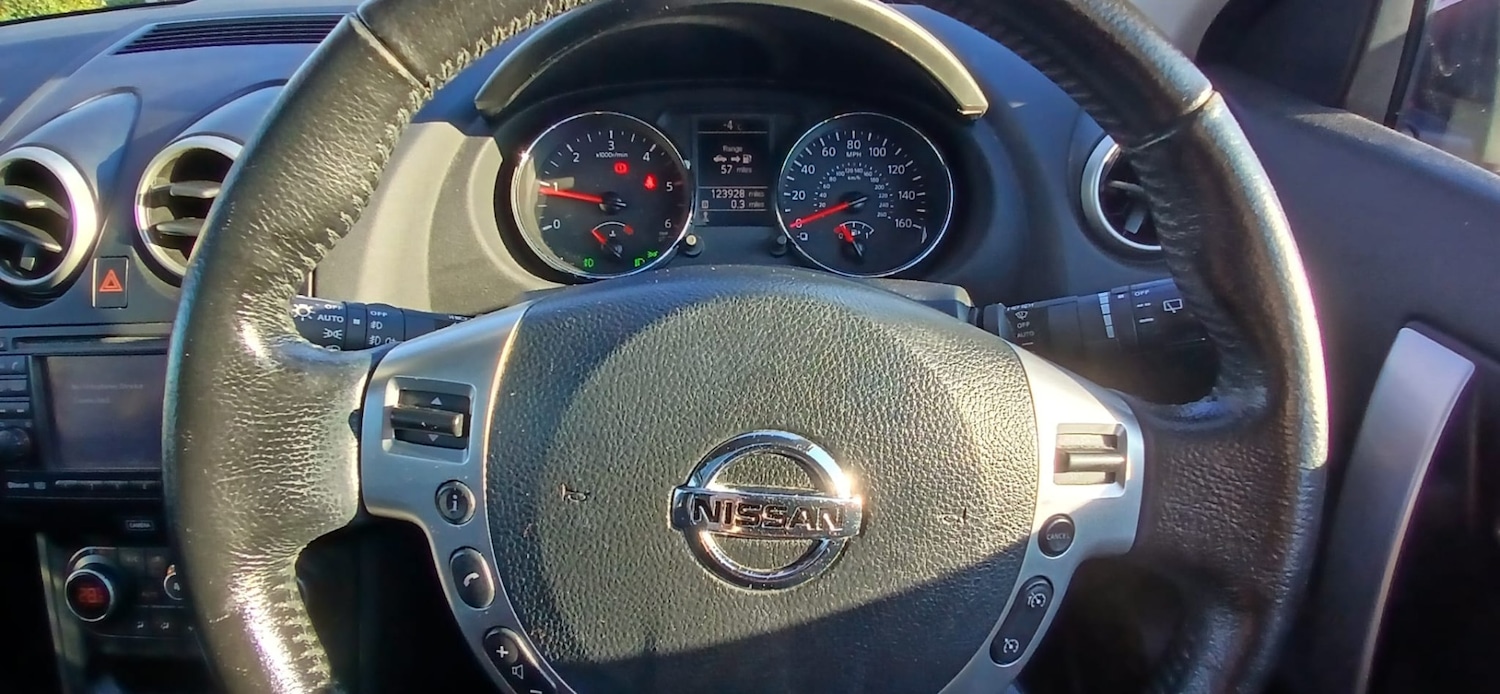 Used Nissan Qashqai 2012 for sale - 77085187: Photo 18