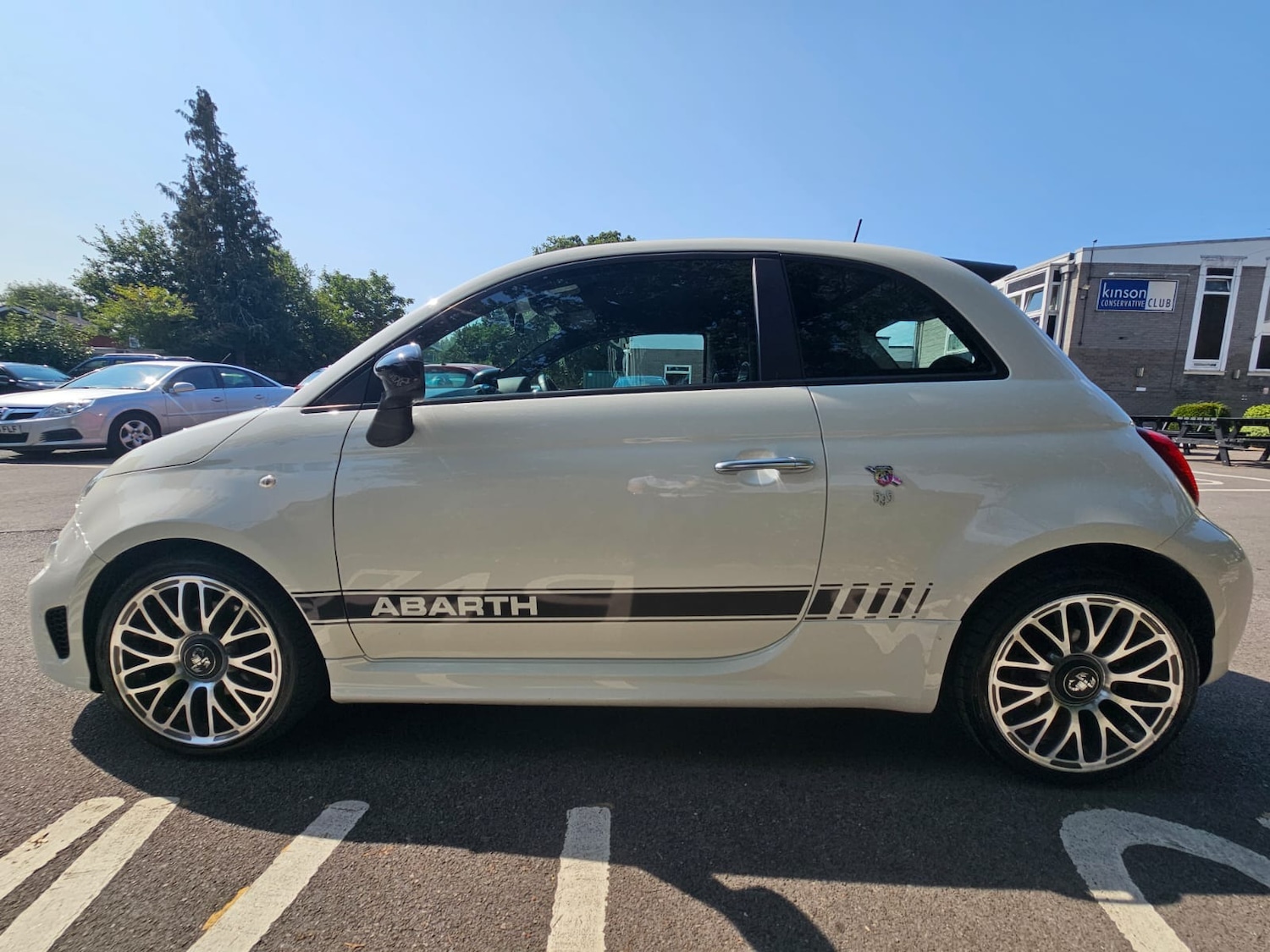 Used Abarth 595 2017 for sale - 76450628: Photo 5