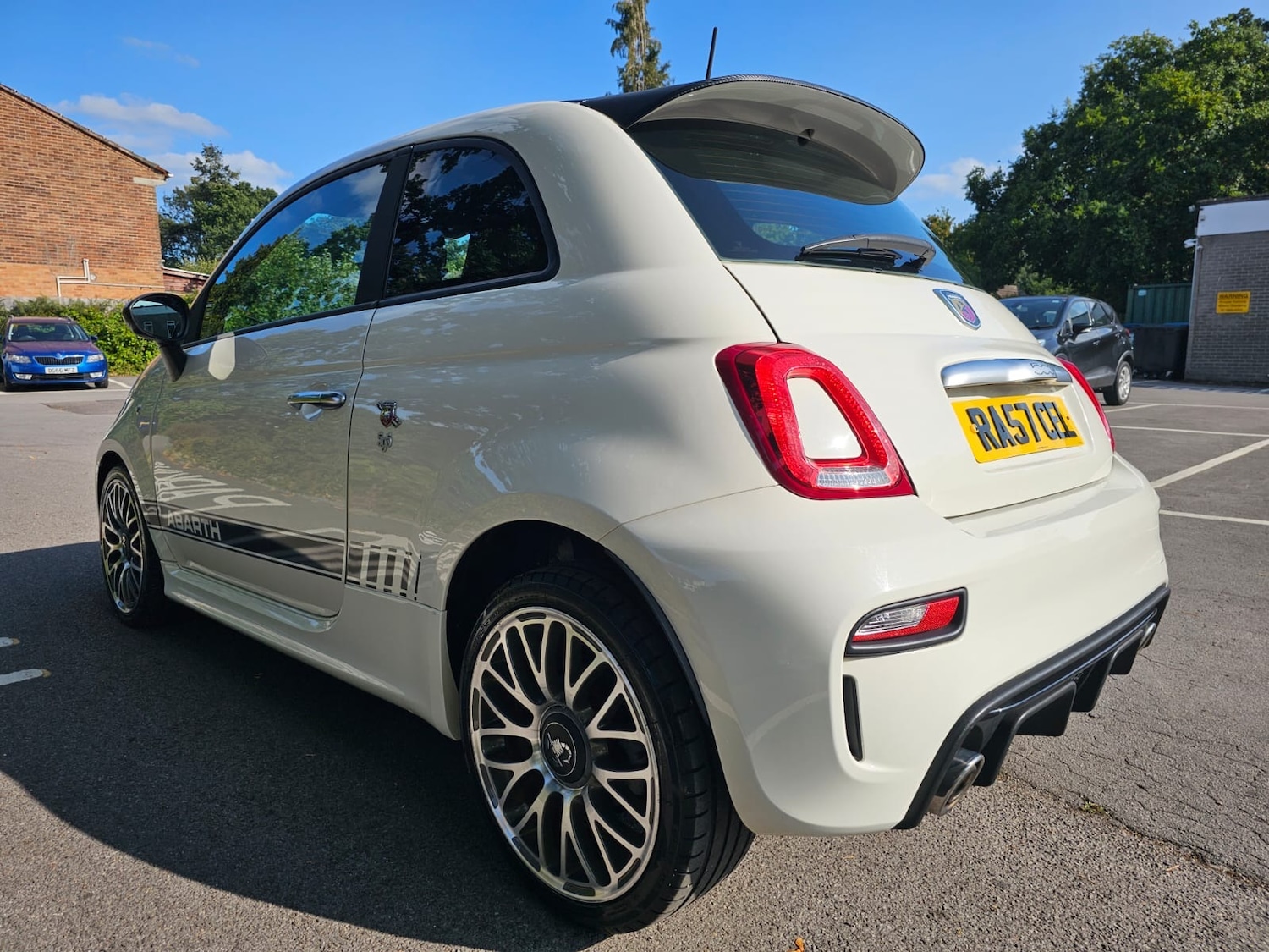 Used Abarth 595 2017 for sale - 76450628: Photo 7