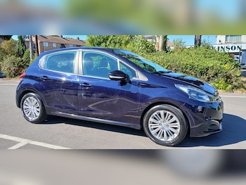 Used Peugeot 208 2018 for sale - 79468512: Photo