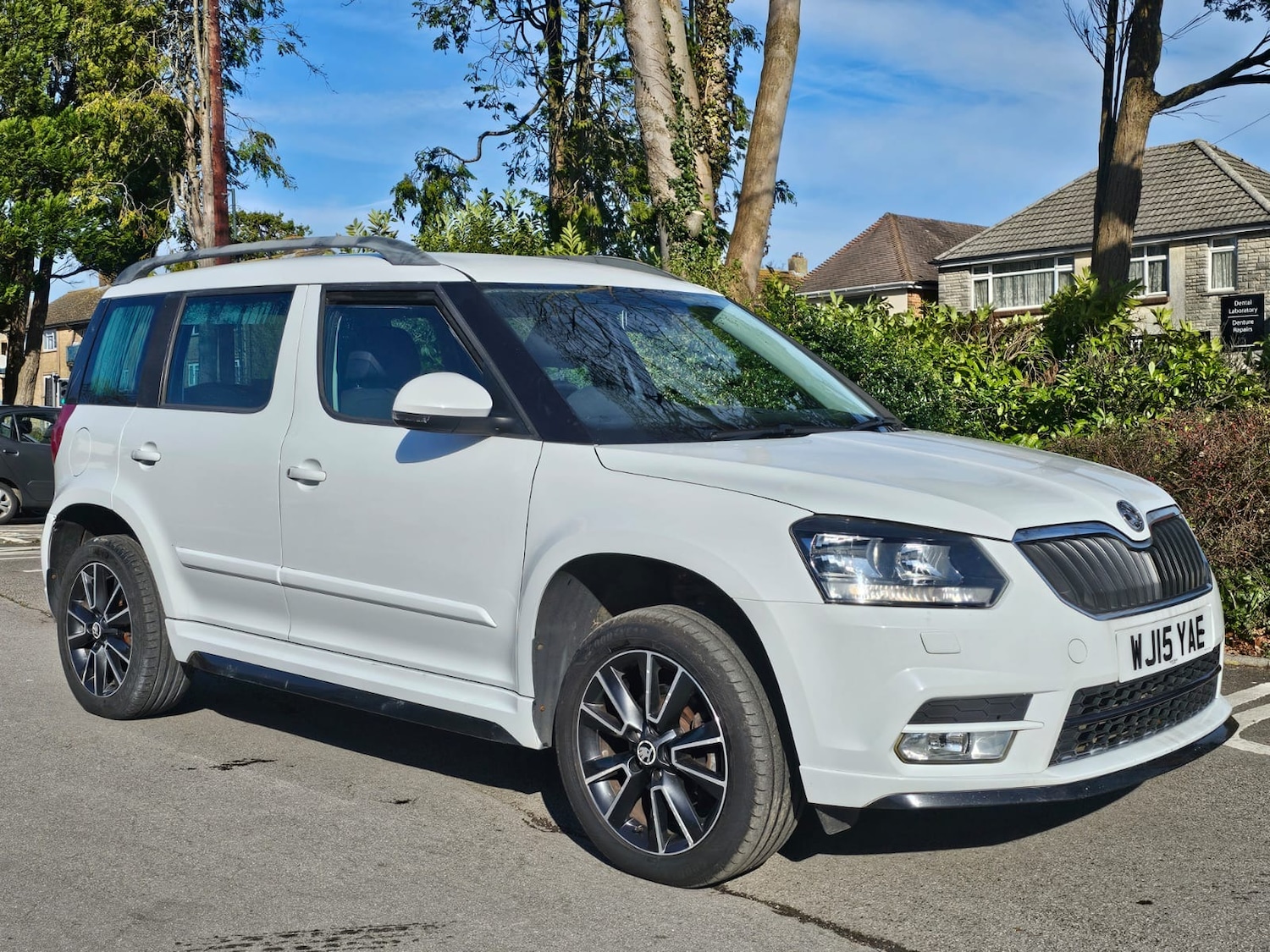 Used Skoda Yeti 2015 for sale - 77715163: Photo 2