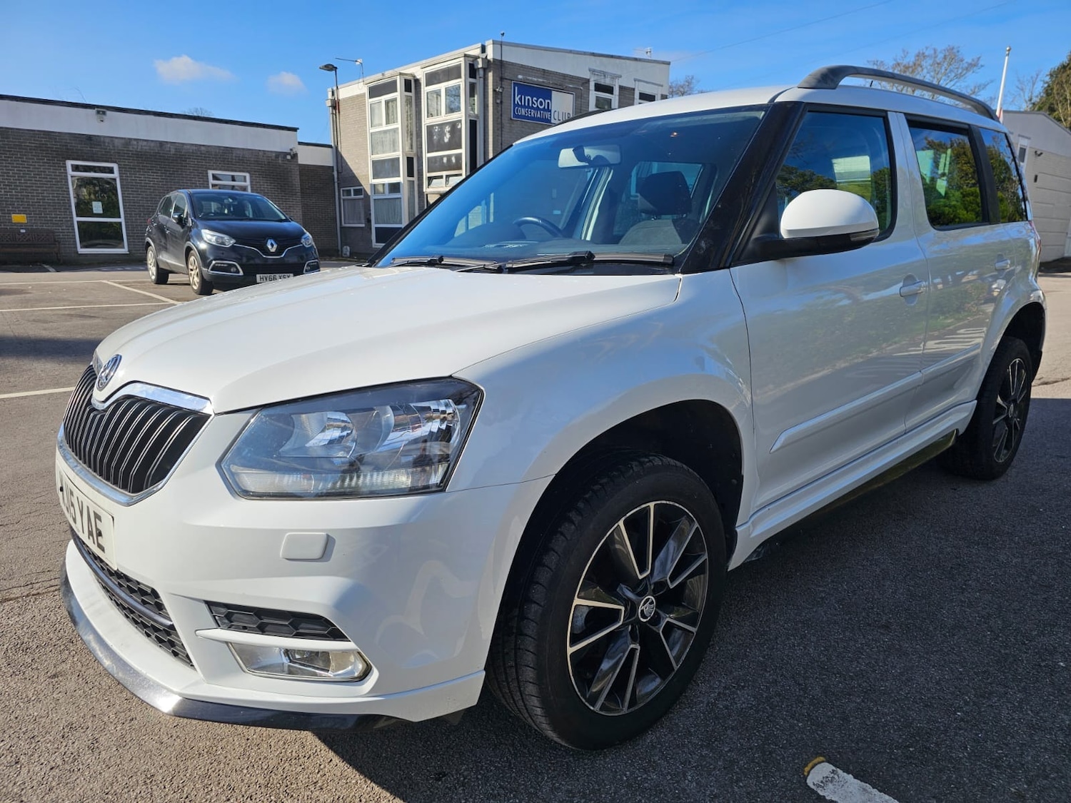 Used Skoda Yeti 2015 for sale - 77715163: Photo 4