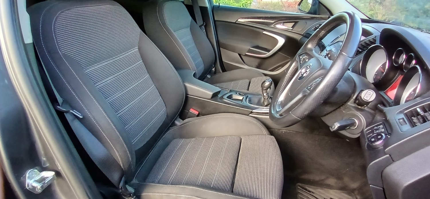 Used Vauxhall Insignia 2011 for sale - 77224892: Photo 11