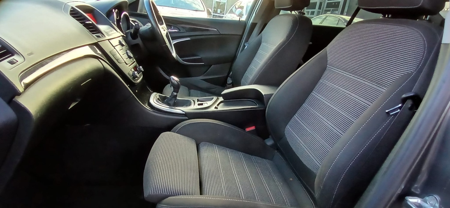 Used Vauxhall Insignia 2011 for sale - 77224892: Photo 12