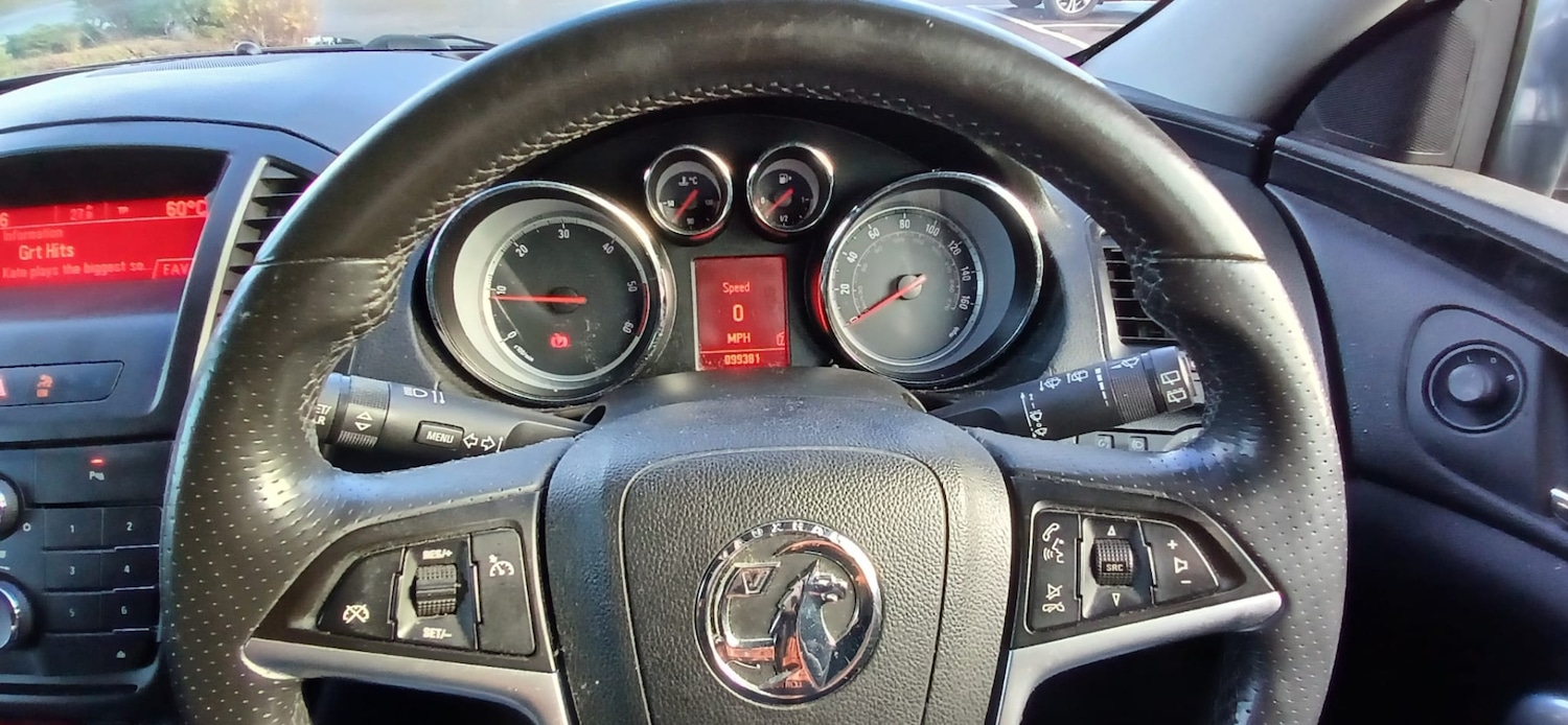 Used Vauxhall Insignia 2011 for sale - 77224892: Photo 8