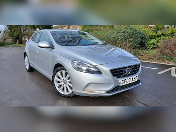 Volvo V40 feature image
